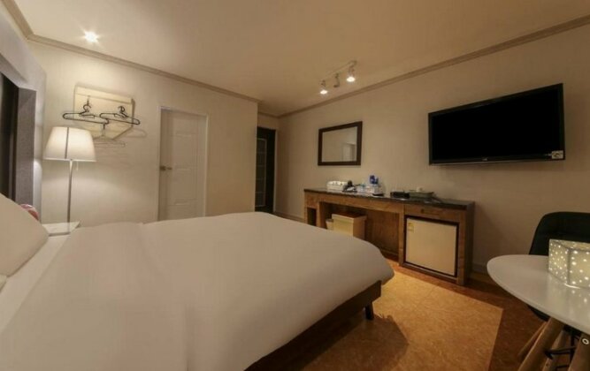 Awesome Hotel Jeonju - Photo3