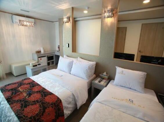 Goodstay Lanuit Hotel - Photo2