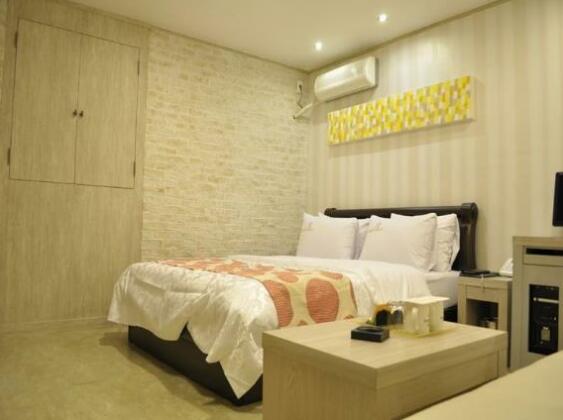 Goodstay Lanuit Hotel - Photo5