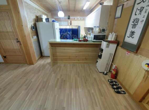 Hanok Guesthouse Jangsoo - Photo3