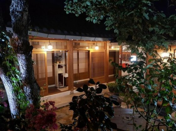 Hanok Story Guesthouse - Photo4