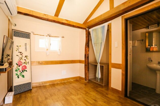 Hohomom Guesthouse - Photo2