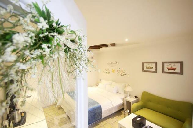 Hotel 99 Jeonju - Photo2