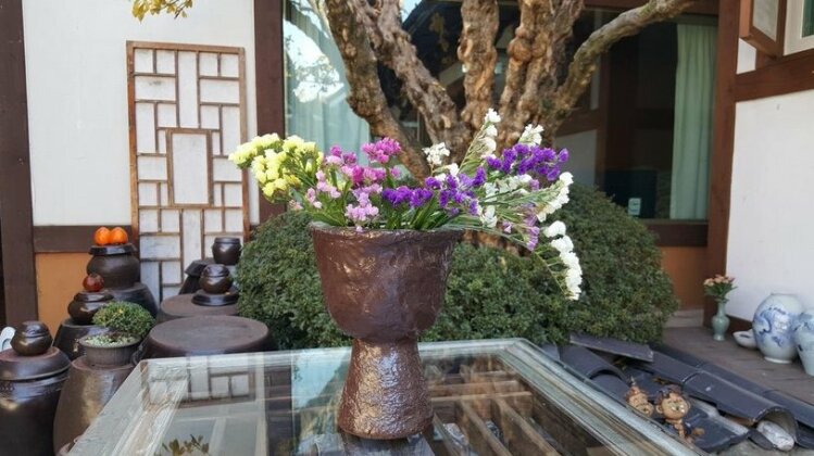 In-Yeon Hanok guesthouse - Photo5
