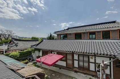 Jeonju Flowerwind Pension