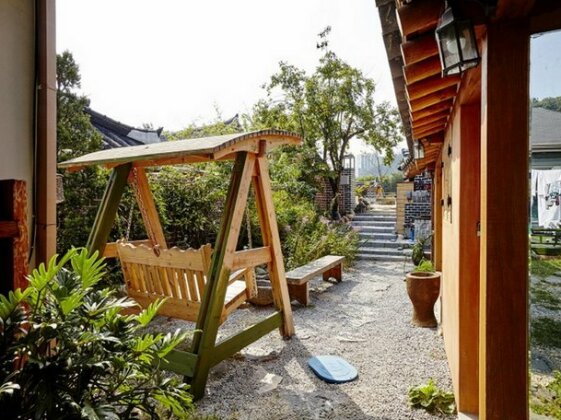 Jeonju Geune Hanok Guesthouse - Photo3