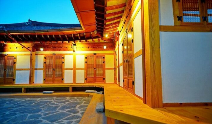 Jeonju Hanok House - Photo3