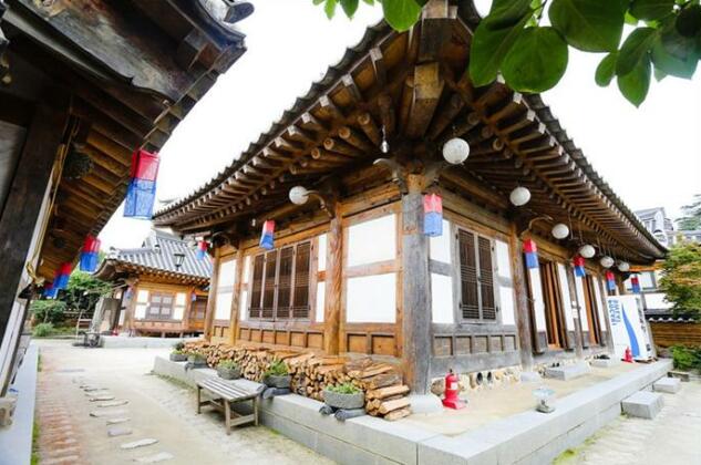 Jeonju Hanok Living Experience Center - Photo5