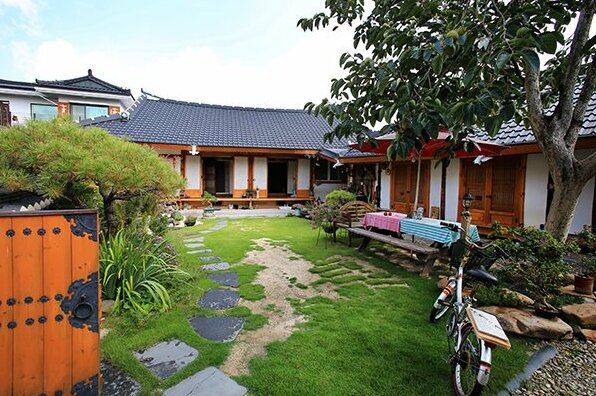 Jeonju Hanok Madang Pension - Photo3