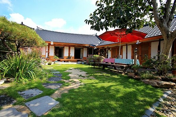 Jeonju Hanok Madang Pension - Photo5
