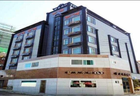Jeonju Hotel - Photo2