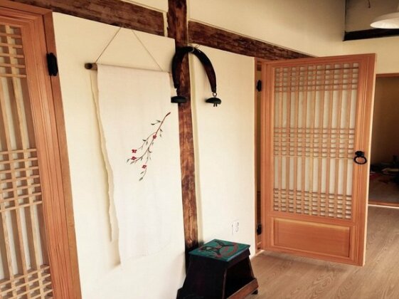 Jeonju Indigo Hanok Guesthouse - Photo3