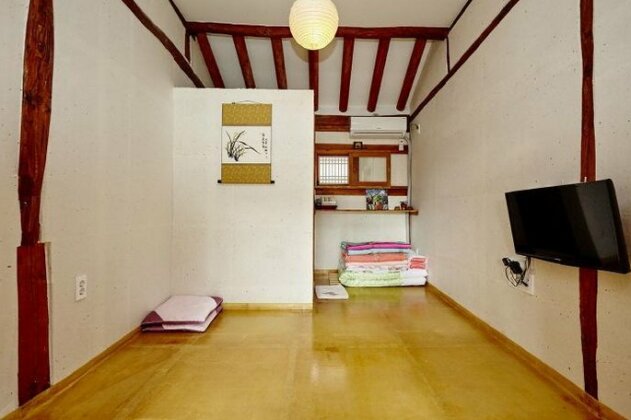 Jeonju Nostalgic Home - Photo2