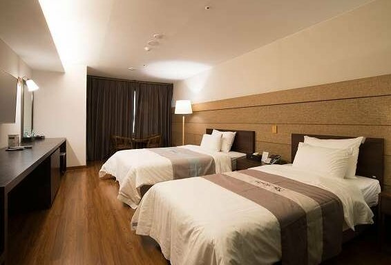 JS Hotel - Photo4
