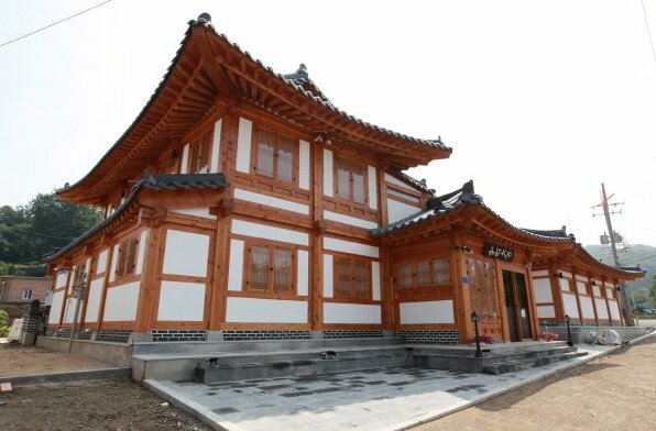 Leega Hanok - Photo5
