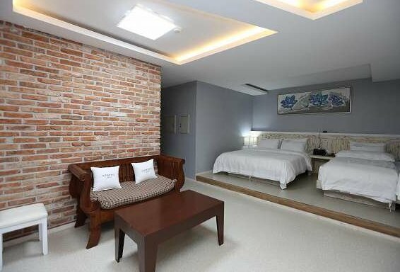 Opera 21 Hotel - Photo4