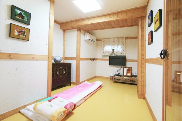 Saekdong Jeogori Hanok Guesthouse Jeonju - Photo5