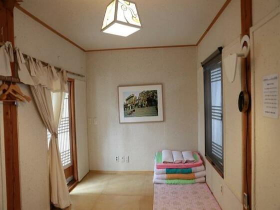 Sam Do Heon Hanok Guest House - Photo2