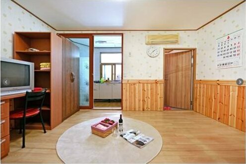 Seongsim Haeoreum Guesthouse - Photo4