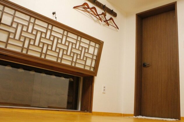 Sungsim Hanok Guesthouse - Photo3