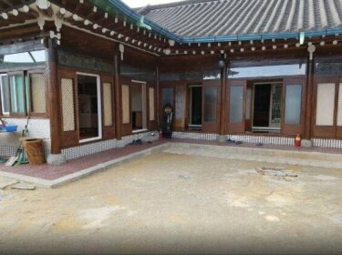 The Hanok