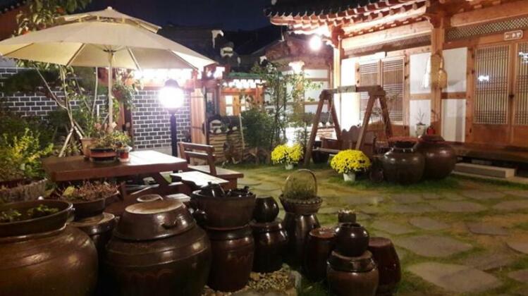 The Mumum Guesthouse - Photo5