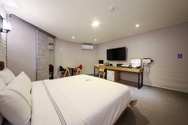 Winner Hotel Jeonju - Photo4