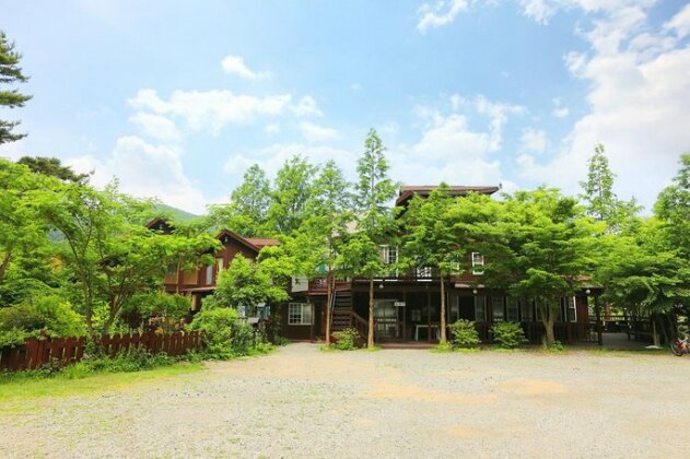Clouds Pension - Photo2