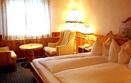 Hotel Tirol Muju - Photo2
