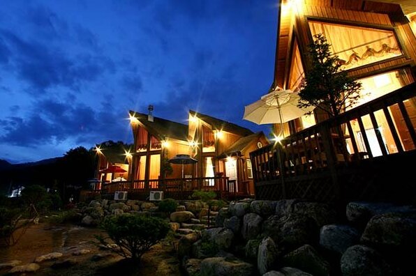 Muju Island pension - Photo3
