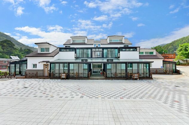 Muju La Vieen Rose Pension - Photo4