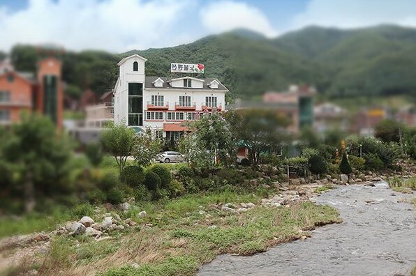 Muju Noble Pension - Photo3