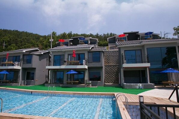 Aria Pension - Photo3