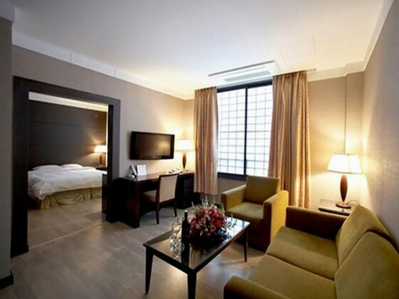 Commodore Hotel Pohang - Photo4