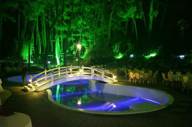 Pine Beach Hotel - Photo2