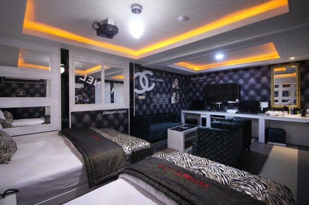 Pohang Elli - Photo2