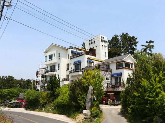 Pohang Small Happiness Pension - Photo2