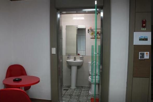 E-Motel - Photo3