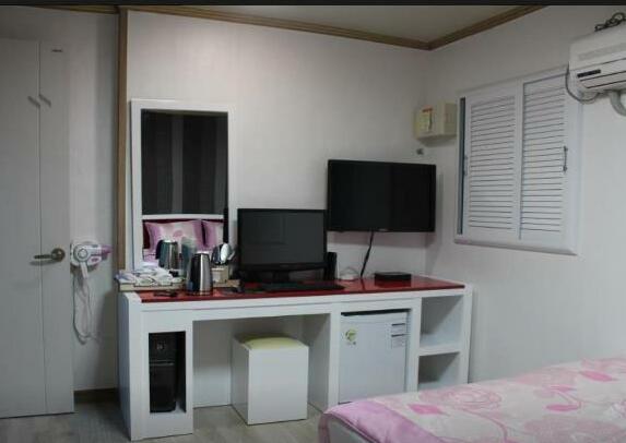 E-Motel - Photo5