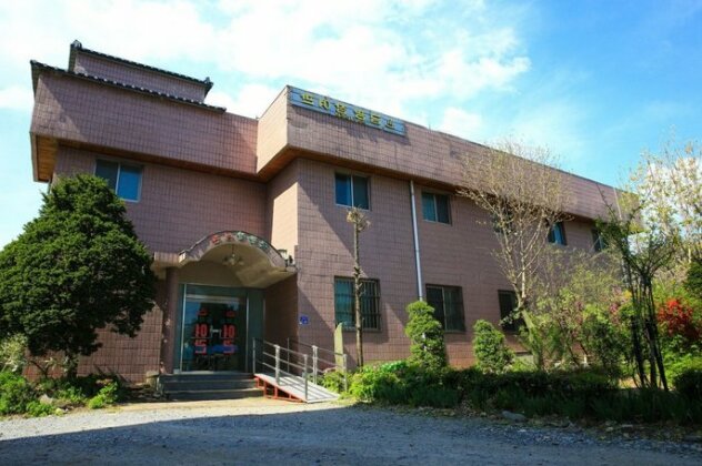 Kumkwangjang Motel