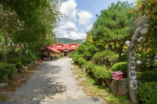 Pyeongchang Woorimaul Pension - Photo3