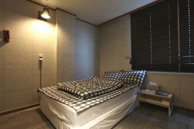 Samcheok Beach Motel - Photo4