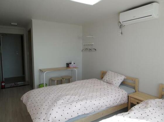 2013 Guesthouse - Photo4