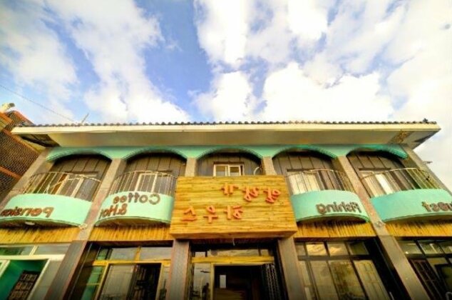 Alangga guesthouse - Photo2
