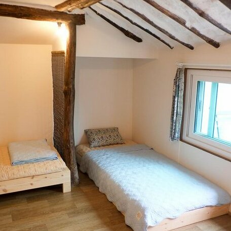 Broadleaved Guest House - Photo5