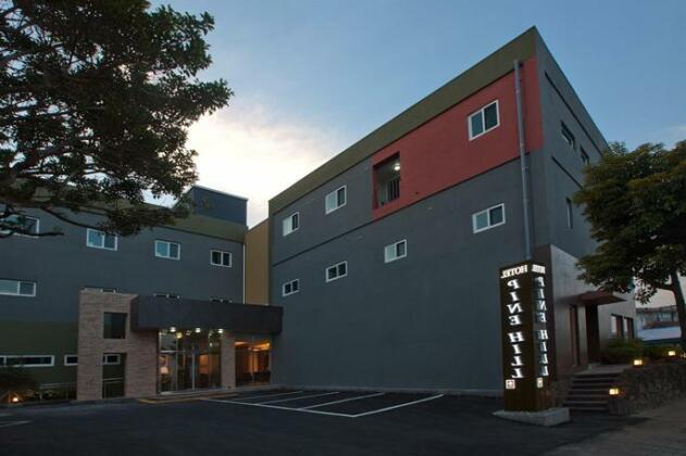 Hotel Pine Hill Jeju - Photo3