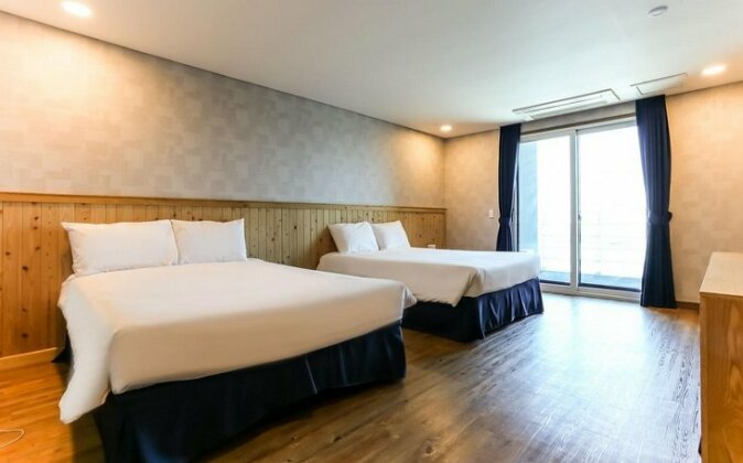Hotel52 - Photo4