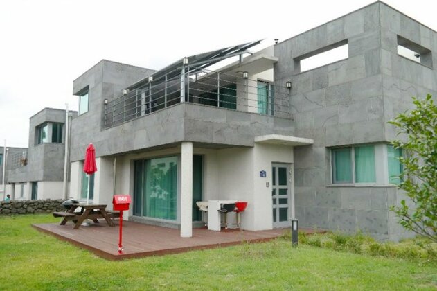 Jeju Happy House Pension Seogwipo