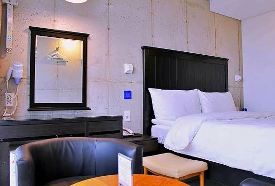 Jeju Jungmun Stay Hotel - Photo4
