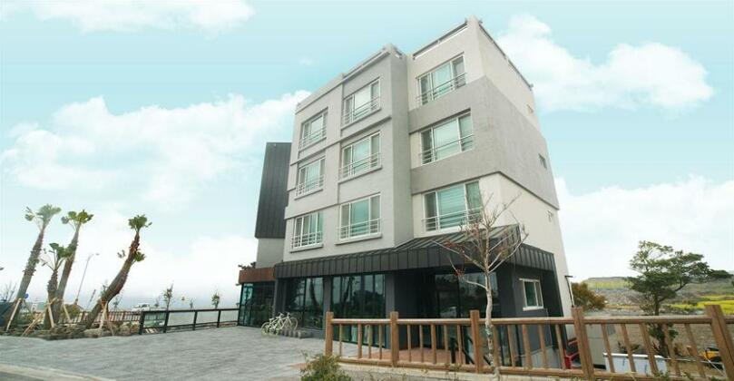 Jeju Saint House Resort - Photo3
